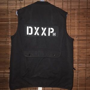 10 DEEP PREMIUM TACTICAL VEST // BLACK
